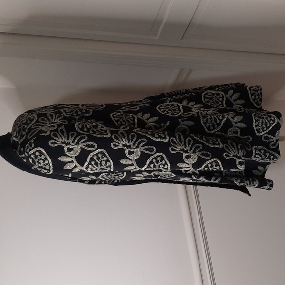 Wrapper Jacket - Picture 3 of 9